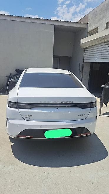 Nəqliyyat: BYD destroyer 05 DM-i (plug-in hibrid sedan) İlkin 4300 m 28 ay 1000 m — 2