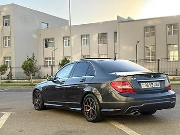 əlimyandı avto: Mercedes-Benz C 250: 1.8 l | 2014 il Sedan — 4