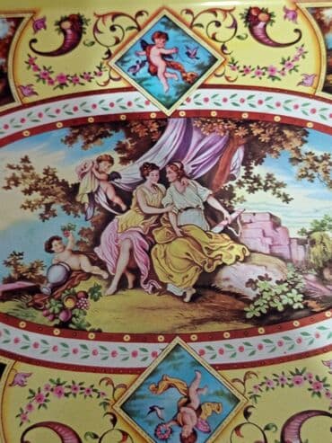 resim eseri: Bu, üzərində klassik rəsm əsərlərindən ilhamlanmış naxışlar olan — 1