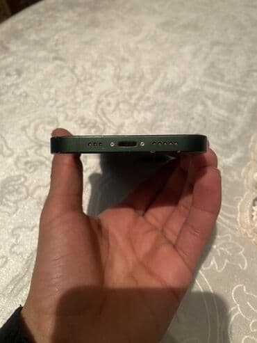 Redmi: IPhone 13, Yaşıl, Face ID — 3