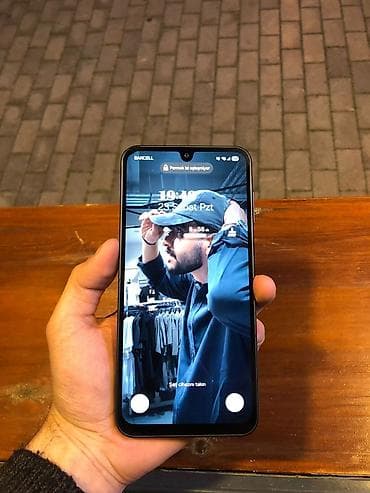 ekran samsung a50: Samsung Galaxy A16, 128 GB, rəng - Qara, Sensor — 9