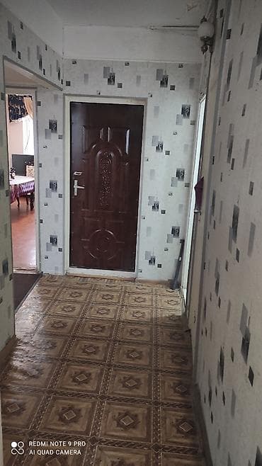 ev kiraye: Mənzilin təsviri: - 2 otaqlı, işıqlı və rahat planlı mənzil. - — 1