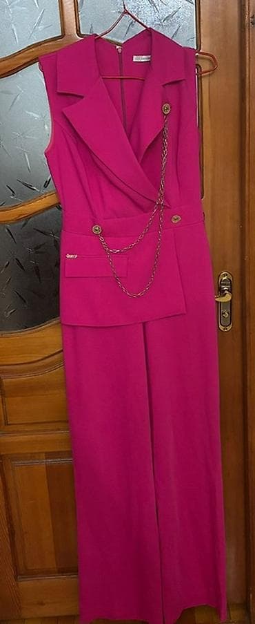 tezenis ves: Qadın kombinezon – geyim . 1 dəfə Toya geyinilib vəssalam. yuyulub — 1