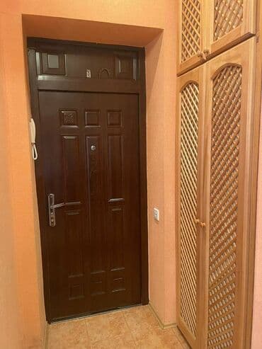 nabran kirayə: Yasamal rayonu,İnşaatçılar metrosu,Üç tac-yaşayış kompleksində(TRİ — 5