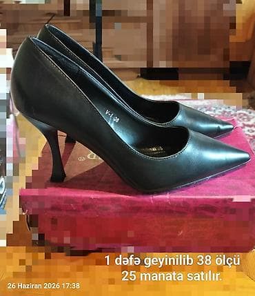 tufli: Qadın üçün qara klassik stiletto ayaqqabı - Model: balerina tipli — 1