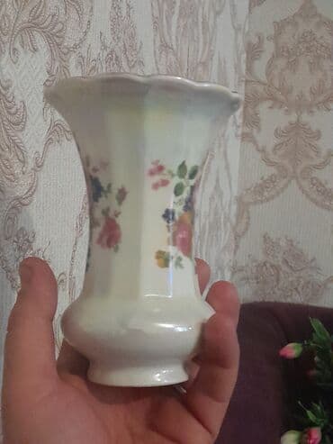 baliq topdan satis: Bir vaza, Farfor — 1