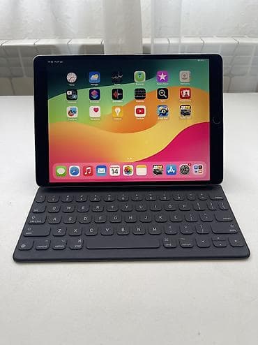 en ucuz ipad pro: Ipad pro 10.5 2017 64 gb Zavoddur ustada olmayib Ustunde original — 1