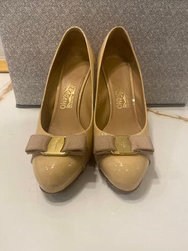 детские кожаные туфли: Туфли, Размер: 38.5, цвет - Бежевый, Б/у — 3