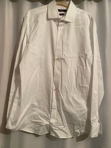 sport kisi geyimleri: Xl razmer ag rengli koynek.Bottega venetta firmasinin orginal — 1