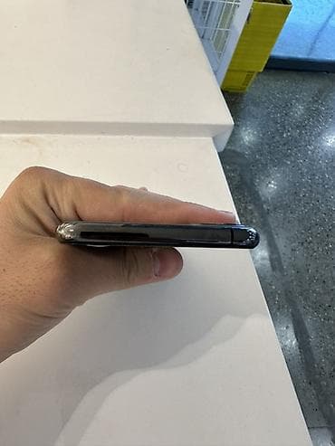 iphon 6 plus: IPhone 11 Pro Max, Space Gray — 6
