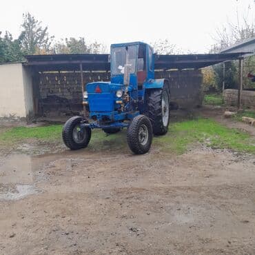 avtomat sürət qutusu: Mavi rəngdə traktor satılır. Kənd təsərrüfatı işləri üçün uyğundur — 1
