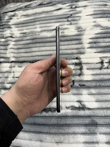 nova 9 se: Tecno Spark, 256 GB, rəng - Qara, Simsiz şarj — 7