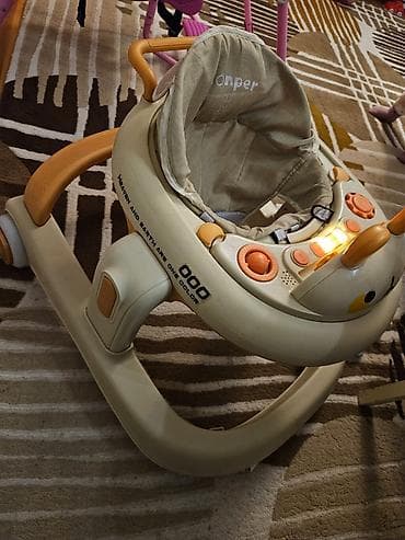 Uşaq geyimi və ayaqqabıları: ((8837))*Asya* Qiymet. 35 azn. Xadinok. Az istifade olunub. Teze — 1