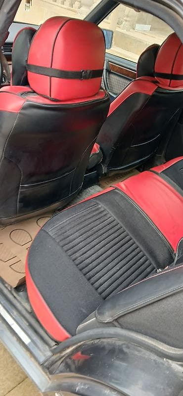 sprinter 2009 mercedes: Mercedes-Benz E 250: 2.5 l | 1993 il Sedan — 6