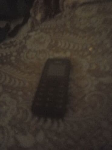 fly телефон раскладушка с большими кнопками: Sadə düyməli mobil telefon - Kompakt korpus, bir əllə rahat istifadə — 1