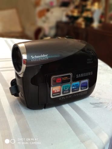 видеокамера hdv: Cox az istifade edilib. Video ve sekil cekir. Sd kart ve balaca disk — 1