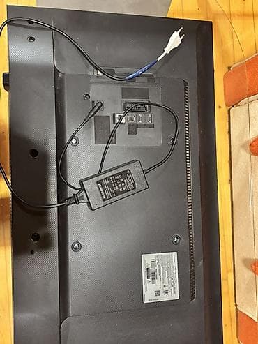 canon eos 4000d: Samsung LED TV – UE32J4500AKXRU - Ekran: 32 düym, LED - Model kodu — 2