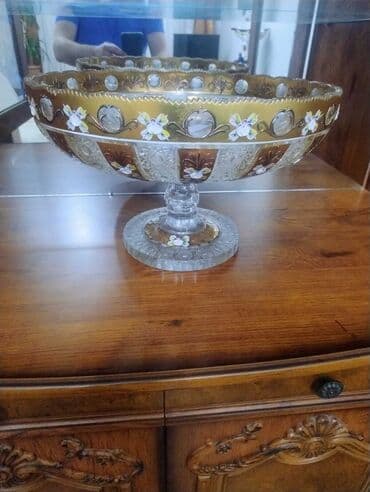 Kasalar, 1 əd, rəng - Qızılı, Xrustal lalafo.az -da Kasalar, 1 əd, rəng - Qızılı, Xrustal