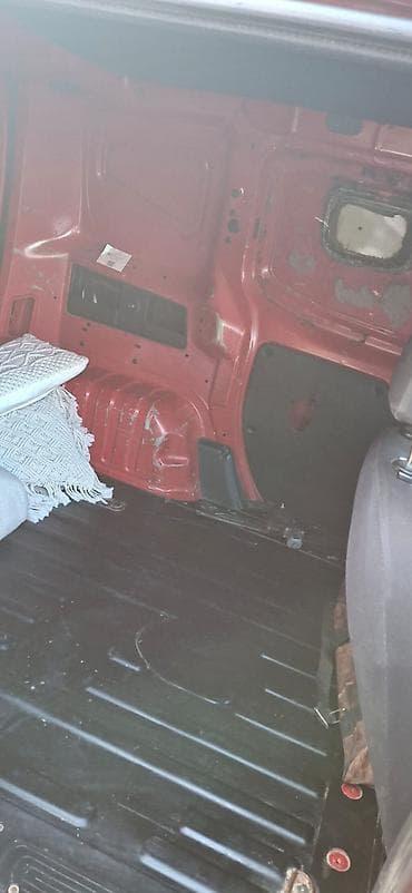 val satışı: Fiat Fiorino yük furgonu - Korpusu kompakt, şəhər içi daşımalar üçün — 8