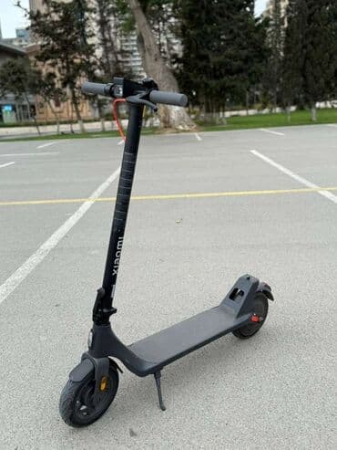 skuter almaq: Xiaomi elektrik skuter - Şəhər içi rahat və səmərəli hərəkət üçün — 1