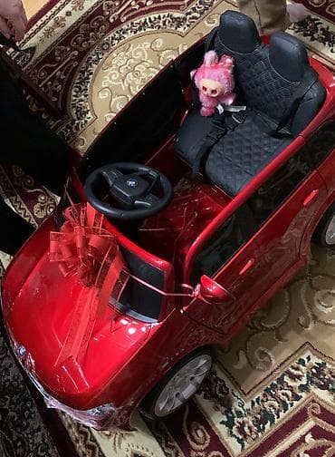 pedallı maşın: Məryəm Usaq masini 200 azn tecili satilir real aliciya endrm olacaq — 3