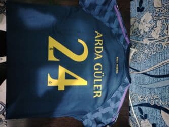 детские футбольные щитки: Salam, Futbol formasi satılır 3 u biryerdə endirim olunacag.L — 3