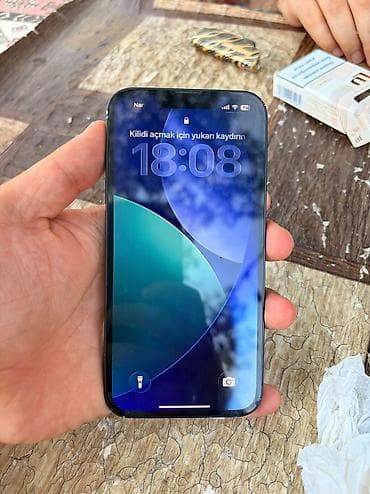 IPhone 13, 128 GB, Midnight, Simsiz şarj, Face ID lalafo.az -da IPhone 13, 128 GB, Midnight, Simsiz şarj, Face ID