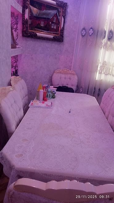 kreditlə satılan evlər: Masa və oturacaqlar — 7