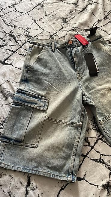 Şortlar: Məhsul: Baggy jorts – cins şort - Kəsim: Baggy/oversize, dizdən aşağı — 3