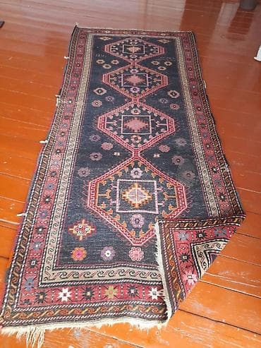 2ci əl xalcalar: Qədim üslubda əl toxuması xalça - Naxış: Uzununa düzülmüş beşgüşəli — 2