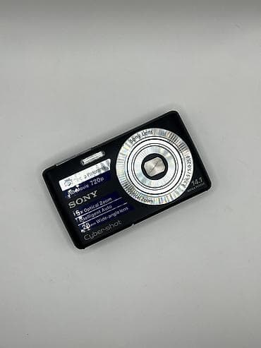 taipsi adapter: Hər bir modelin üzərində yaddaş kartı batareya və adapter verilir — 4