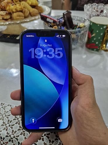iphone 5 gence: IPhone 13, Çəhrayı — 9