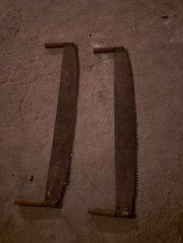 Инструменты: Məhsul: İki ədəd əl mişarı (ağac üçün) Təsvir: - Metal bıçaqlı, hər — 2