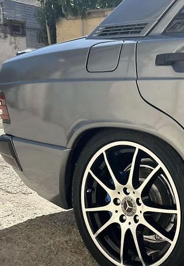 Mercedes-Benz yüngül lehimli disklər və təkər dəsti - Model
