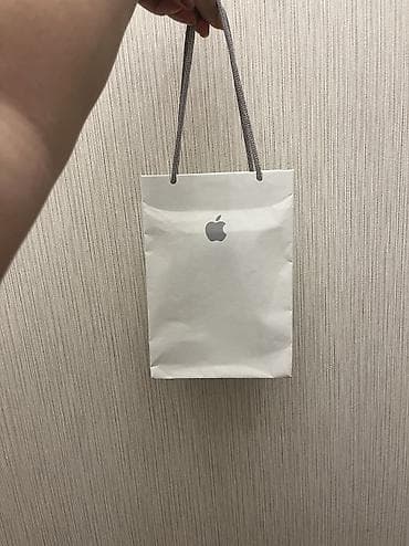 iphone pro max: IPhone Air, 256 GB, Qara — 4