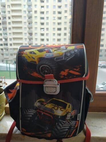 mektebli jaketi: Ortopedik məktəb çantası satilir, yaxşi vəziyyətdədir, təzə kimidir — 1