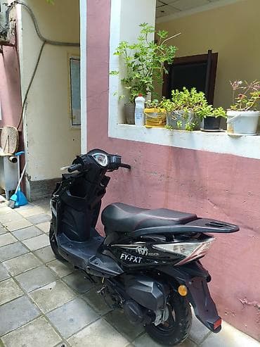 2 ci el scooter: Heçbir prablemi yoxdu 1-2 dene cizığı var Cızığ hər funksiyası işlənir — 2