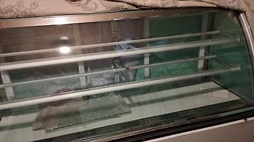 Soyuducu avadanlığı: Sirniyyat vitrin soyuducu satılır 550 manat .Yenidir, islenmeyib Unvan — 1