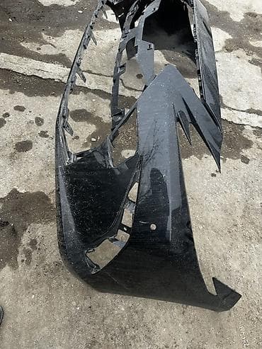 ford transit 2009: Ön, Lexus ES250 — 1