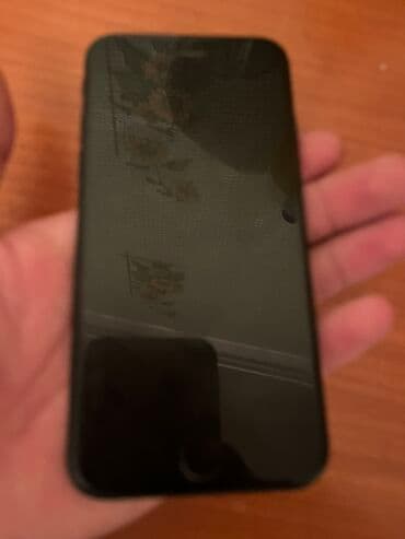 Poco: IPhone SE 2020, 128 GB, Qara, Barmaq izi — 1