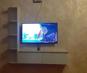 utu lovhəsi: Düz TV altlığı, Polkalı, Laminat — 1