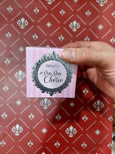 Qadin etiri 30 ml original Faberlic mehsulu unvan Kohne Guneşli Neapol