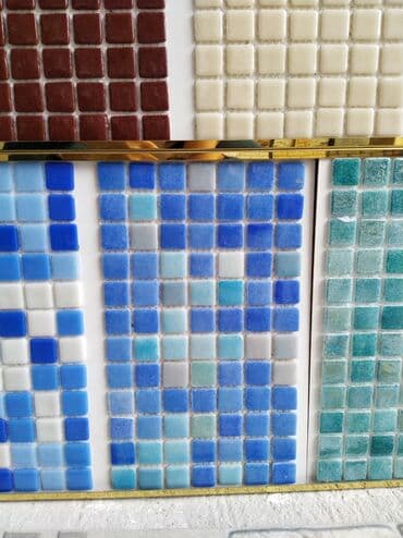Mozaik kafel panelləri – müxtəlif rəng və tonlarda kvadrat