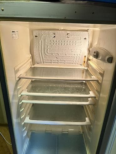 xarab xaladenik: İşlənmiş 2 qapılı Beko Soyuducu Satılır, rəng - Gümüşü — 8