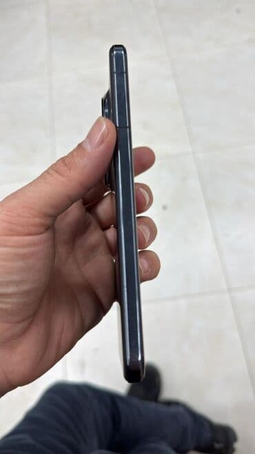 kontakt home iphone 12 pro max 128: IPhone Air, 256 GB, Qara, Face ID — 3