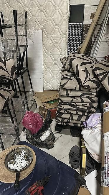 oyunçu stulu: Məhsul: Bar/taburet tipli stul - Dizayn: Açıq bej rəngli oturacaq və — 5