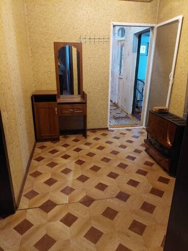 qaracuxurda ev: 120 kv. m, 4 otaqlı — 9