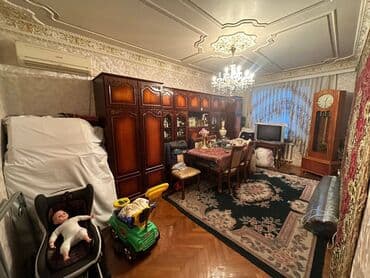 9 ci mikrorayon satilan evler: Bakı, Əhmədli, 4 otaqlı, Köhnə tikili, m. Əhmədli, 100 kv. m — 2