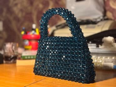 qadınlar üçün strazlı papaqlar: Əl çantası, Yeni — 1
