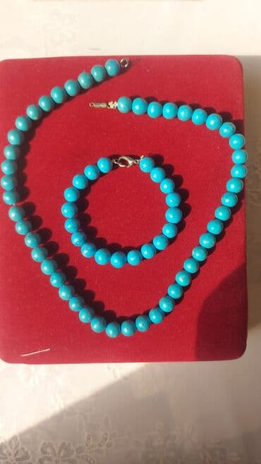 firuzəyi rəng: Təbii munçuglar — 1